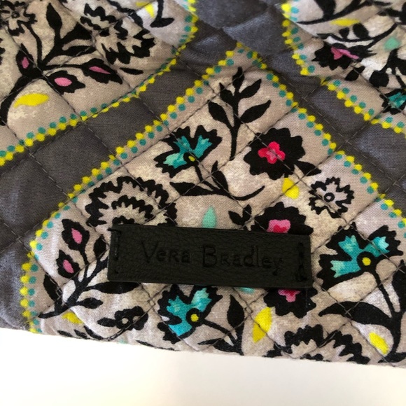 Vera Bradley Bag - Picture 2 of 6